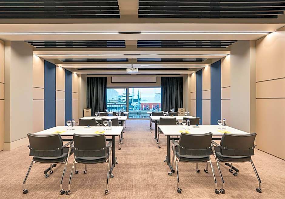 Crowne Plaza Istanbul Tuzla Viaport Marina By IHG