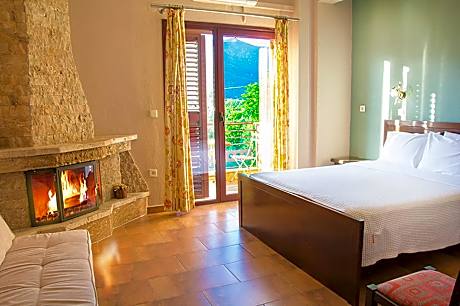 Double Room with Mountain View