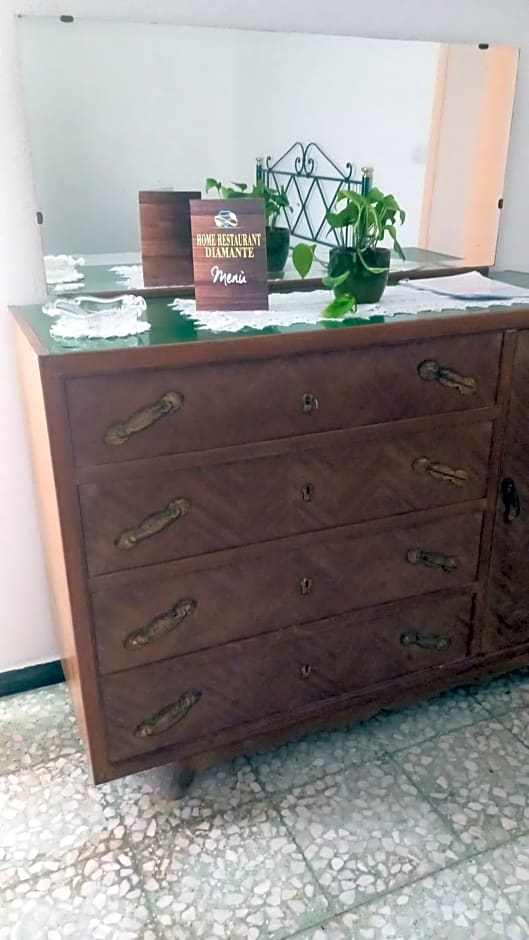 B&b Diamante and home restaurant