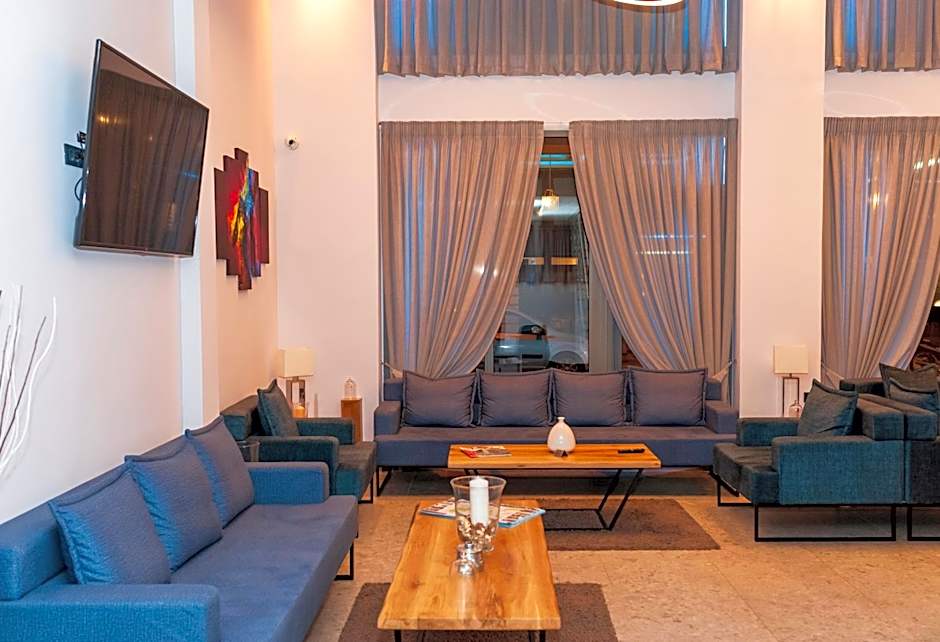 Meni Hotel & Apartments UNDER NEW MANAGEMENT