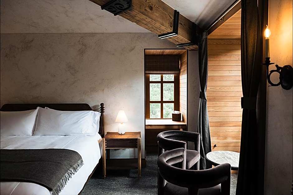 Surf Hotel & Chateau