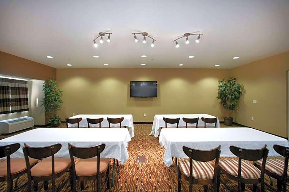Microtel Inn & Suites By Wyndham Council Bluffs