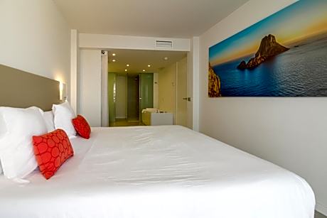 Superior Two-Bedroom Apartment