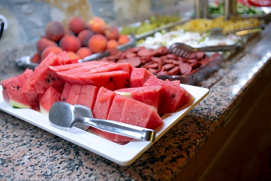 Gokcen Hotel & Apartments