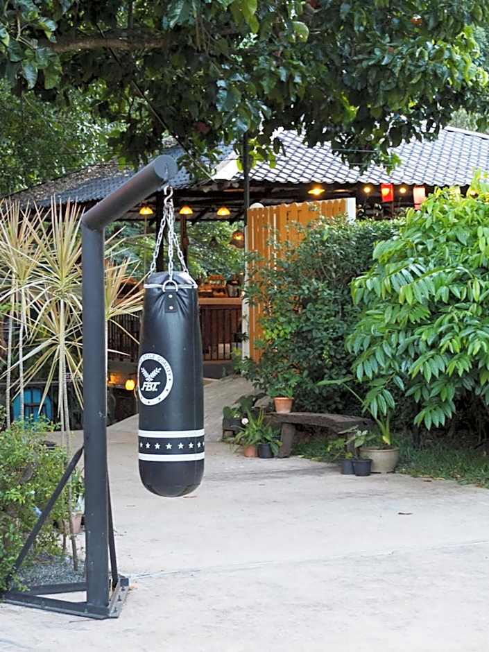 Chomklong Experience