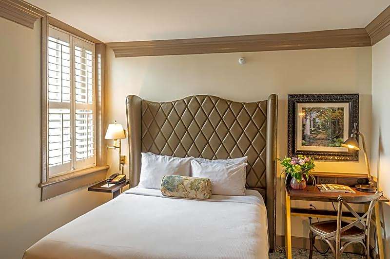 Andrew Pinckney Inn