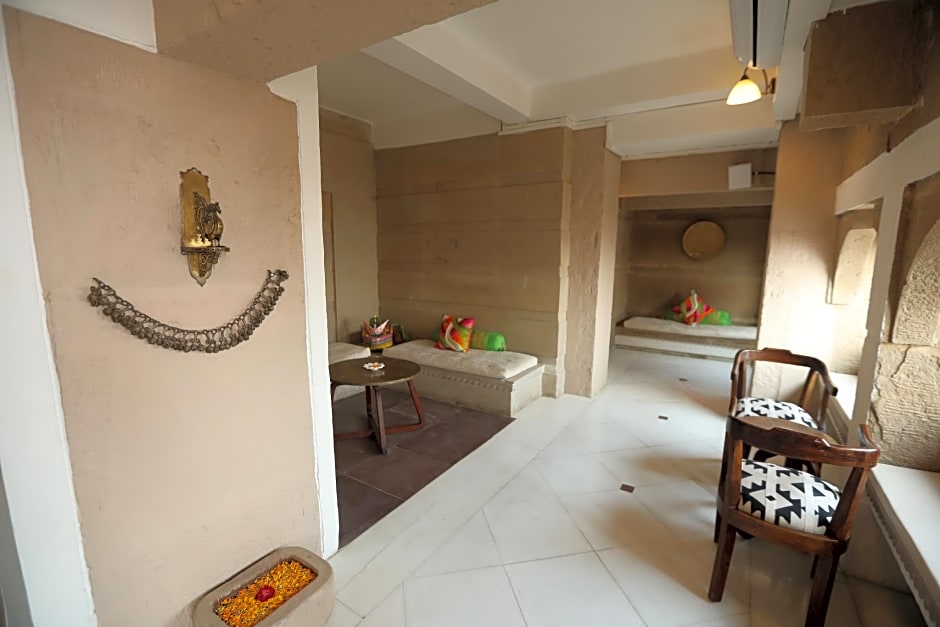 Guleria Kothi at Ganges