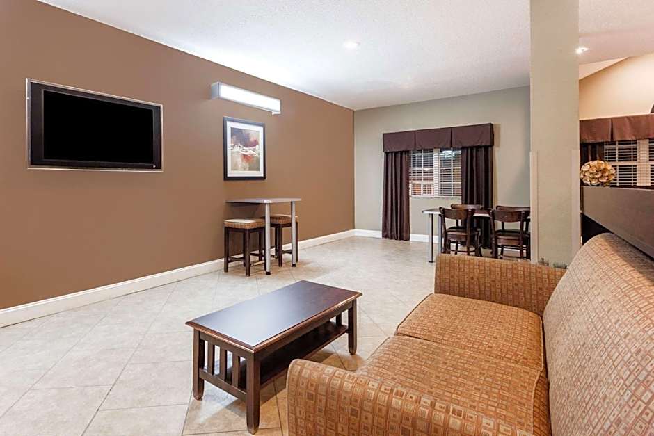 Microtel Inn & Suites By Wyndham Macon