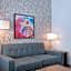 Home2 Suites by Hilton Atlanta Airport College Park