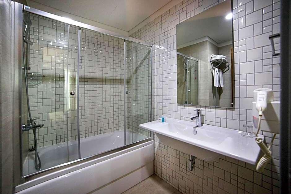 Plus Hotel Bostanci Atasehir