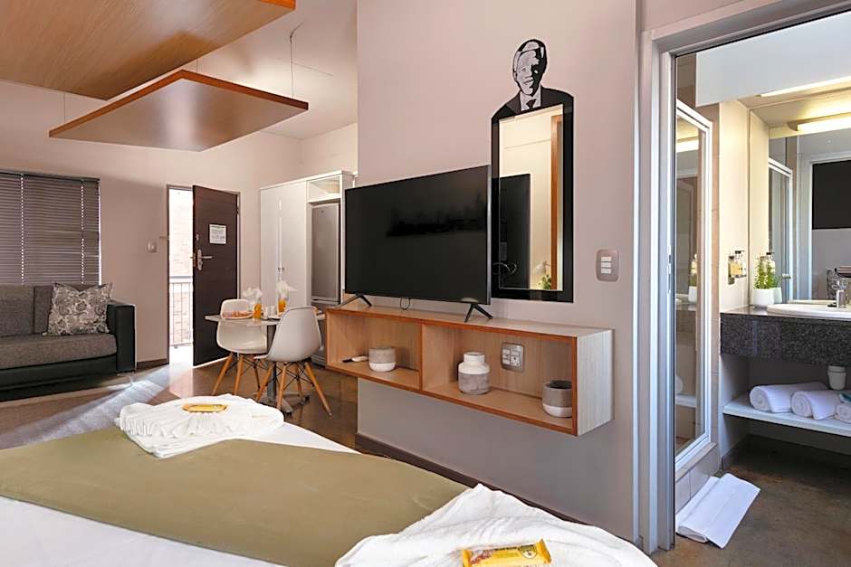 Akanani Apartments