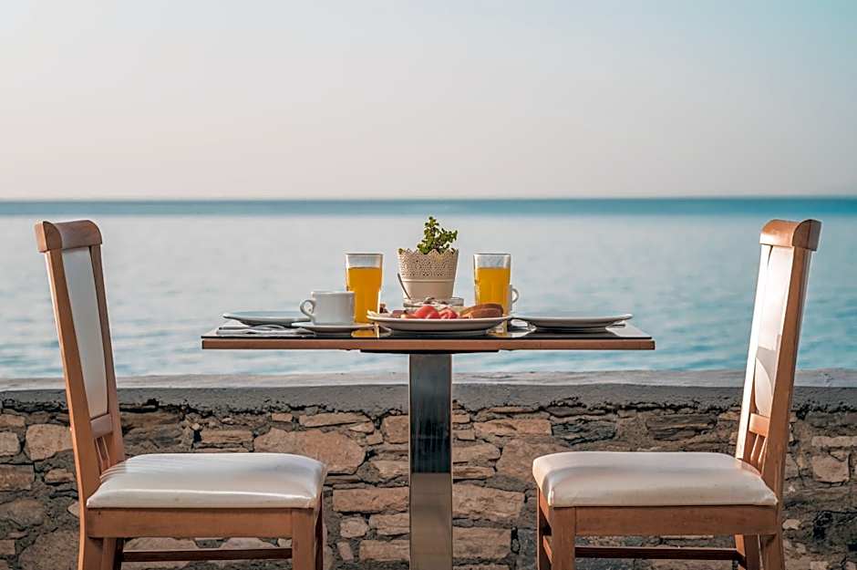 Hydrele Beach Hotel & Village