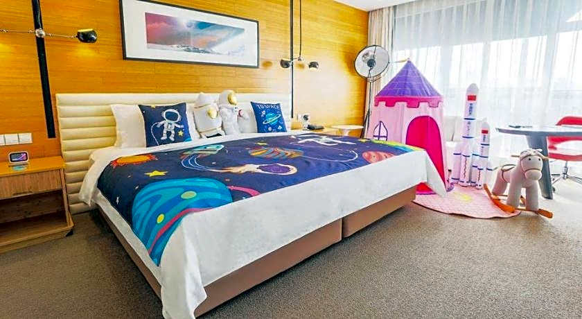 Himalayas Qingdao Hotel