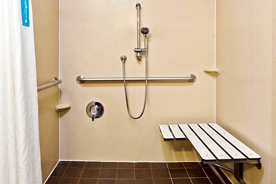 Hampton Inn & Suites Phenix City- Columbus Area