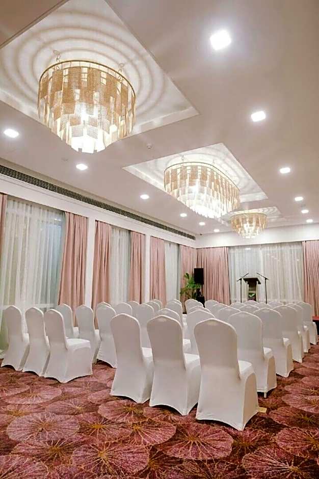 Goldberry Suites and Hotel Cebu