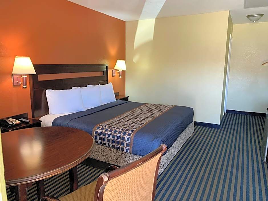 Photo 1 of 5 of Standard 1 King Bed
