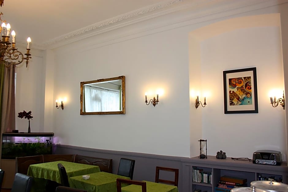 Hotel Savoy