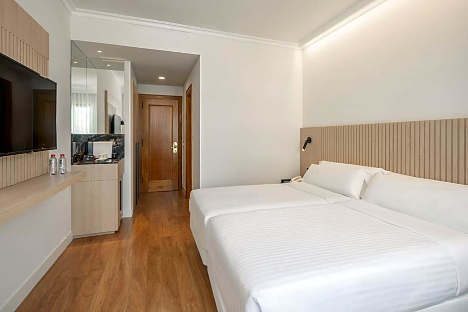 Hotel Vigo Los Galeones Affiliated by Melia