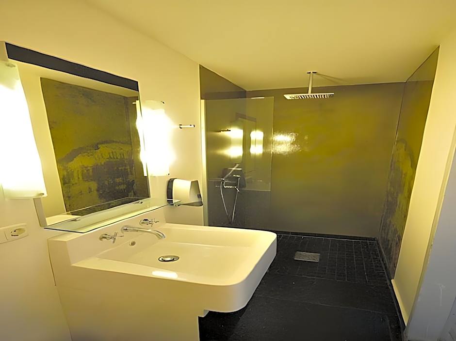 Five Elements Hostel Frankfurt