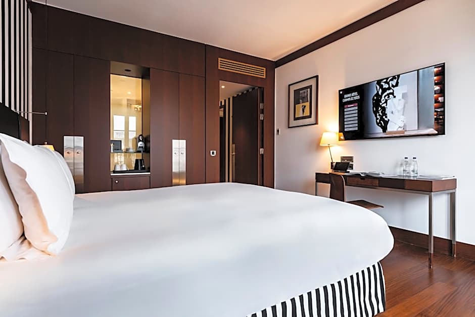 Grand Hôtel Champs-Elysées