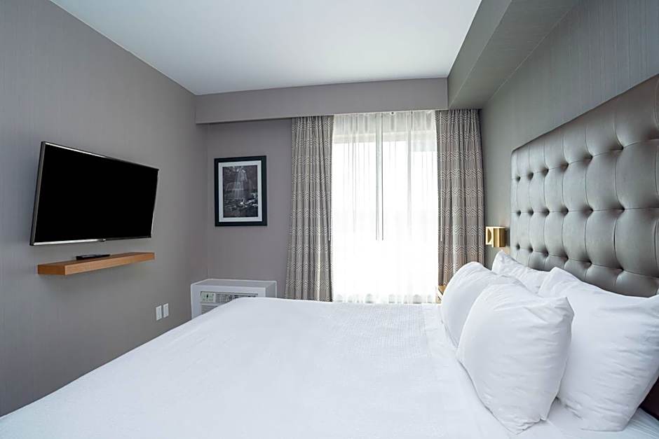 Sandman Hotel Hamilton