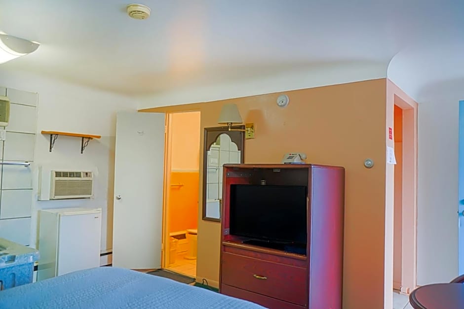 Bay Motel By OYO Bay City