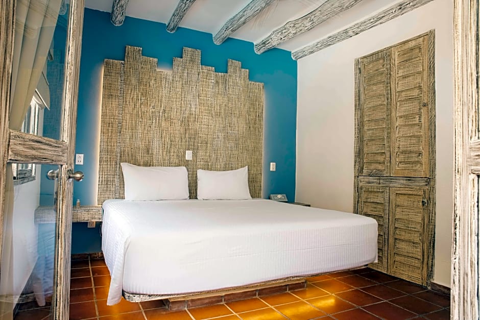 Holbox Dream Beachfront Hotel