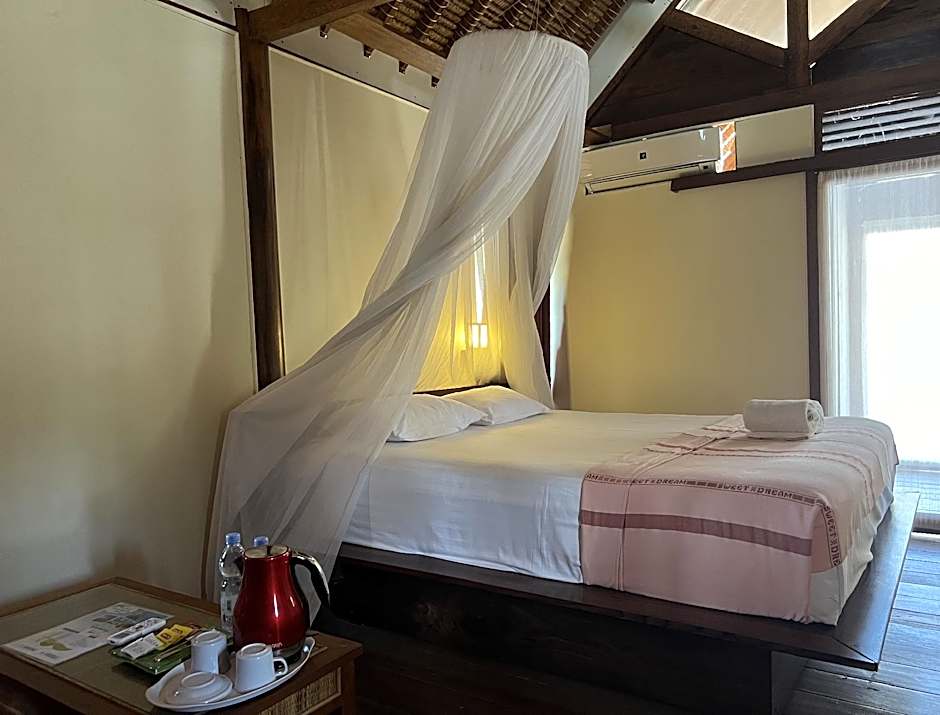 Arys Lagoon Bungalow & Hotel