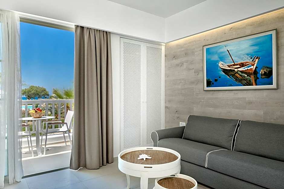 White Pearls-Adults Only Luxury Suites