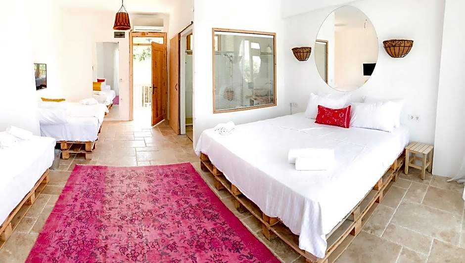 Alacati Barbarossa Hotel