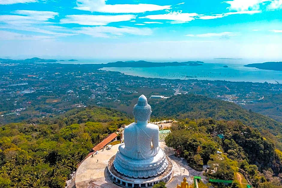 Sea Front Home Boutique - Patong Beach