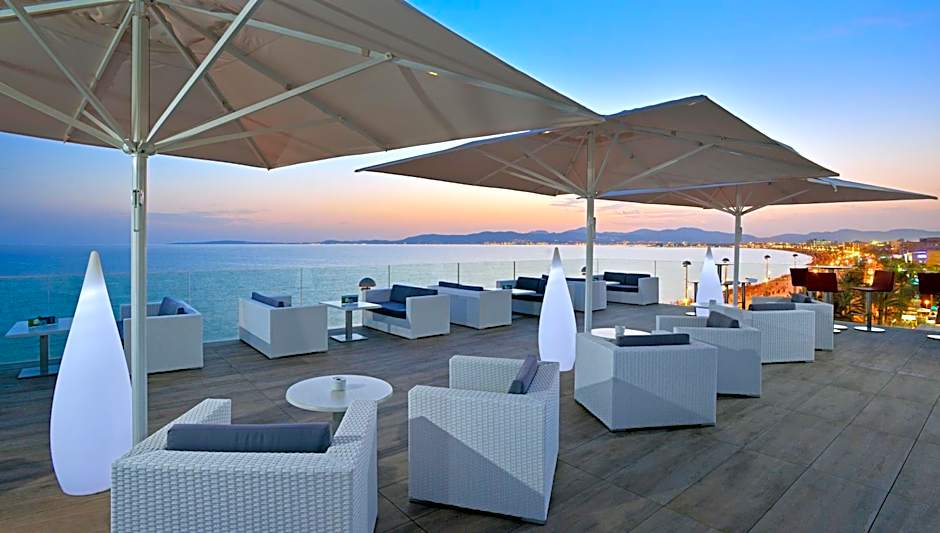 Photo 1 of 45 of Hotel Hispania