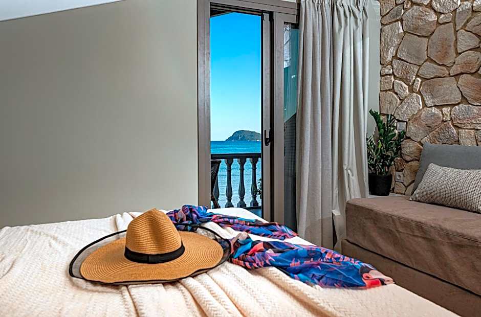 Horizon Apartments - Beachfront Luxury, by ZanteWize