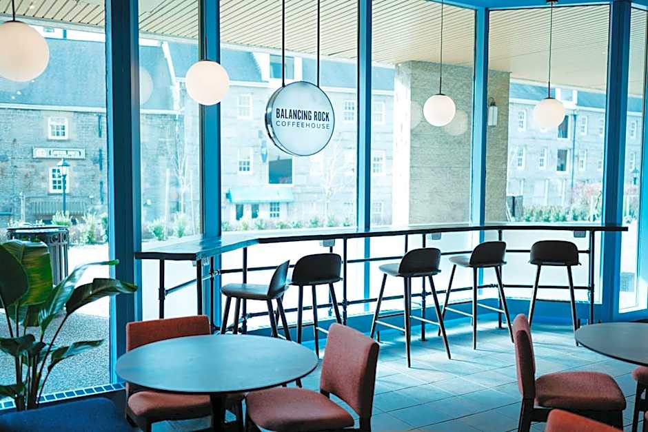 Halifax Marriott Harbourfront Hotel