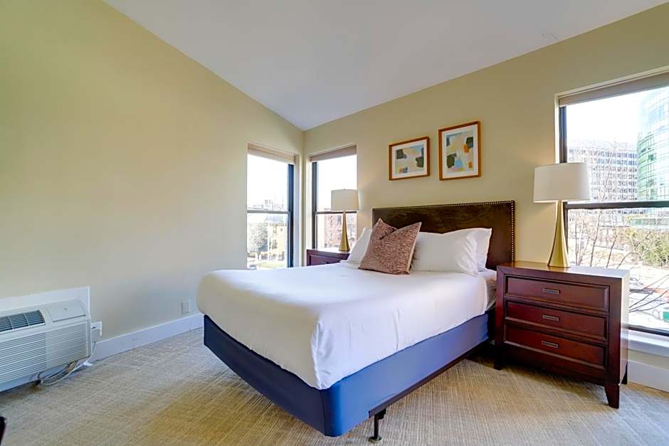 Sojourn at DuPont Place