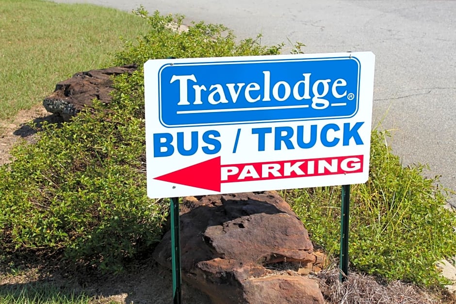 Travelodge by Wyndham Perry GA