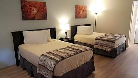 Standard 2 double beds