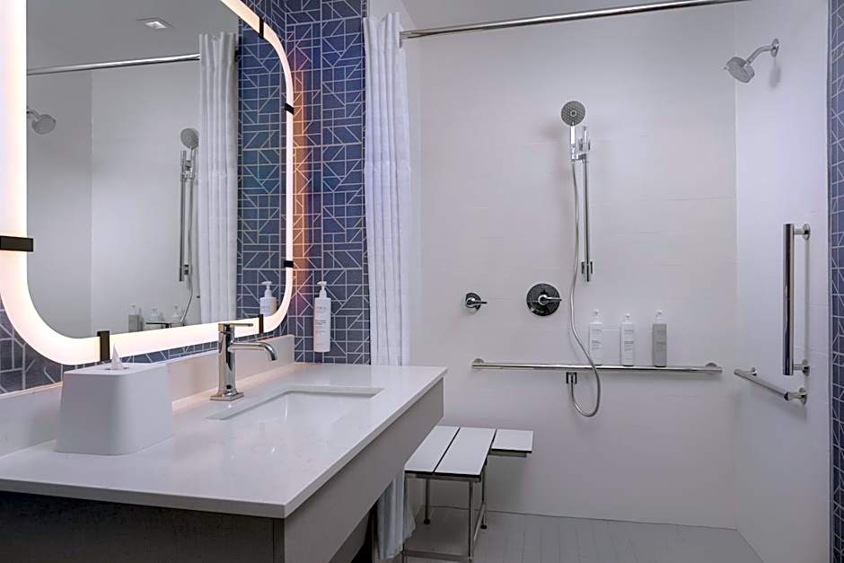 Homewood Suites by Hilton Newport Cincinnati