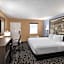 Super 8 by Wyndham Paducah I-24 Exit 4