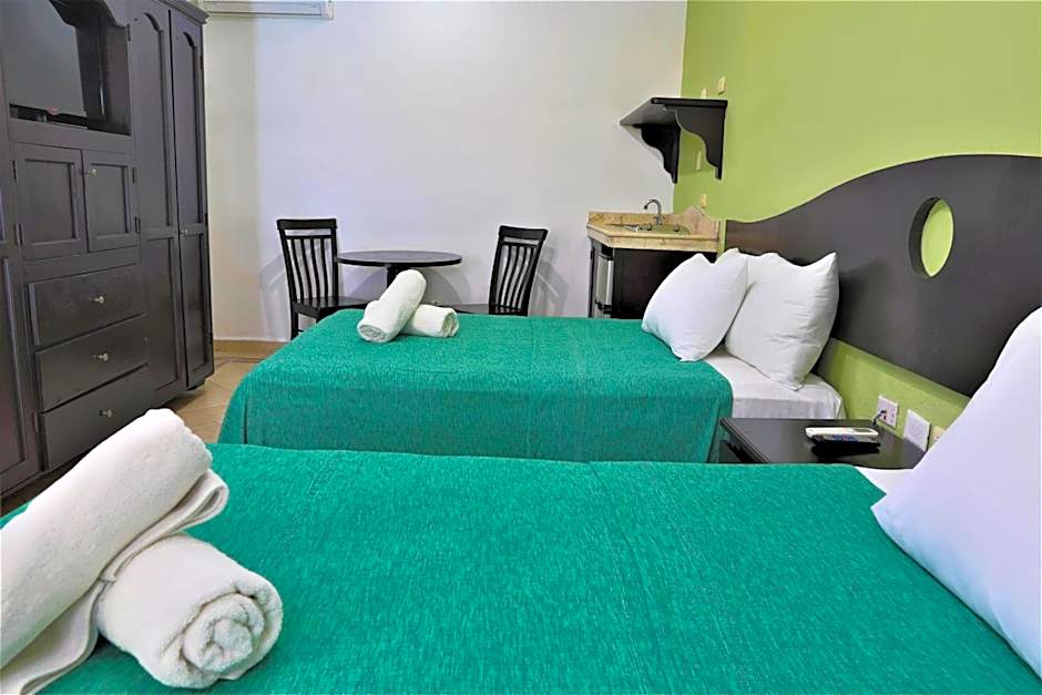 Hotel Colonial Playa del Carmen