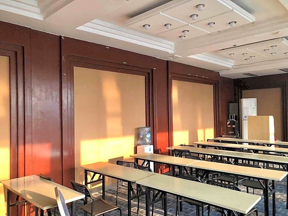 7 Days Inn Nanchang Bayi Square North Dinggong Road Metro Station