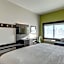 Holiday Inn Express And Suites Auburn Downtown By IHG