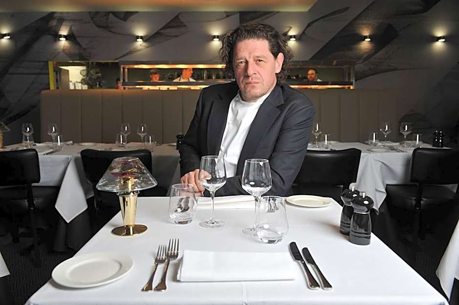 Crowne Plaza East Midlands Airport