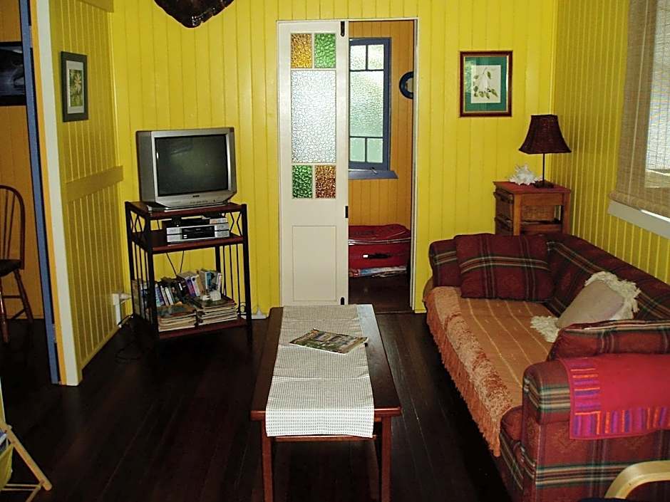 Mango tourist Hostel