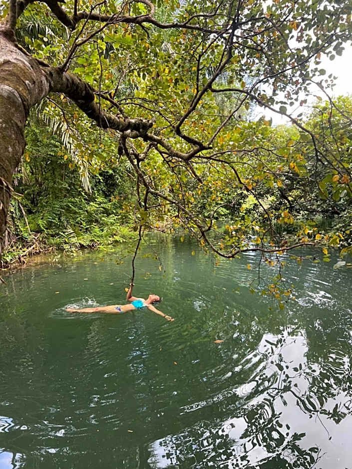 สวนลุงวรRanongGlamping