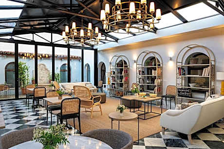 Hospes Palacio De Arenales & Spa