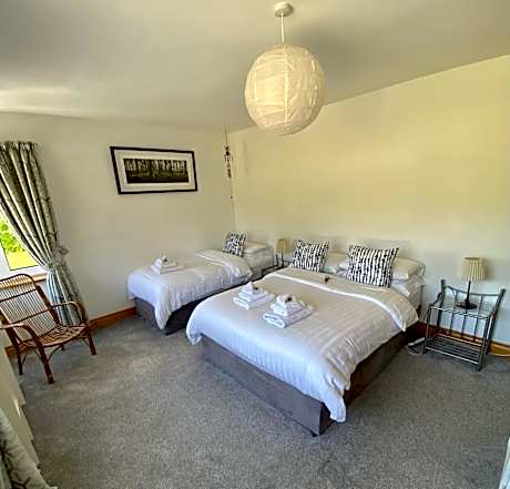 Triple Room with Garden View