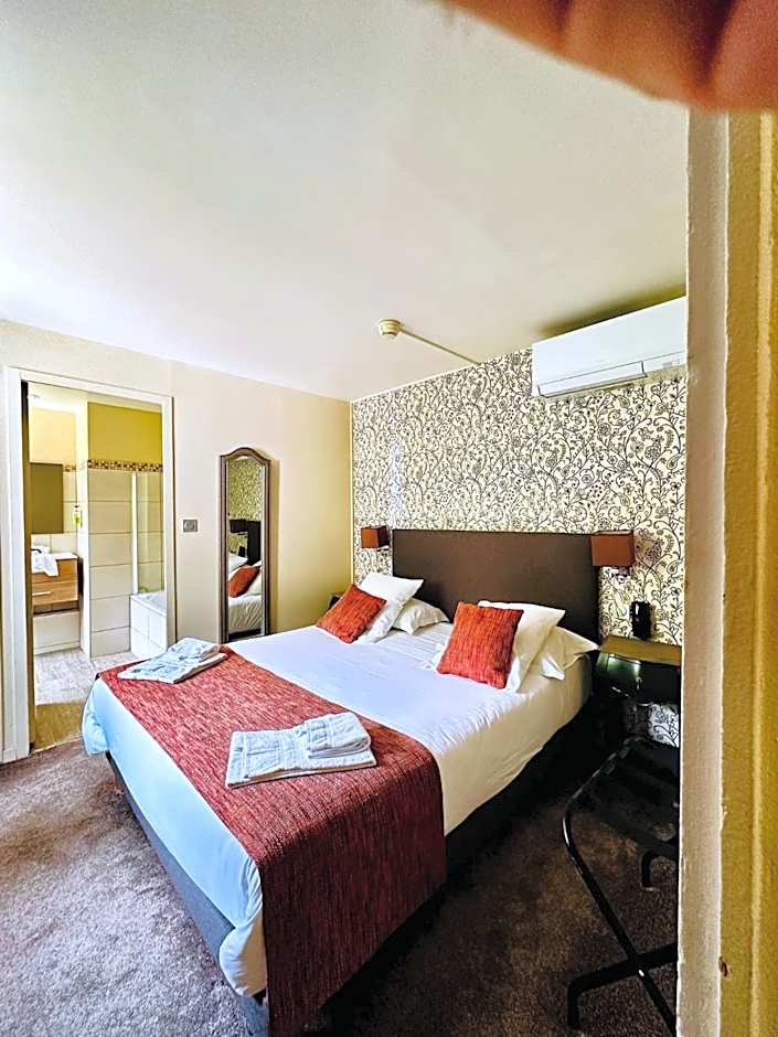 Hôtel Restaurant Le Repère