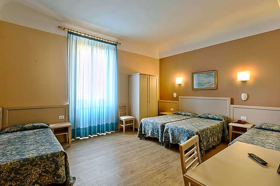 Hotel Eden