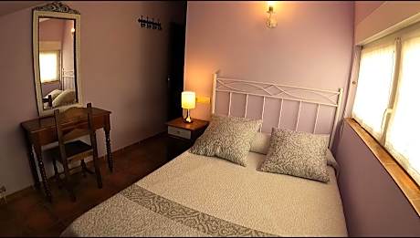 Hostal Santiago - Alojamientos en CARRION DE LOS CONDES